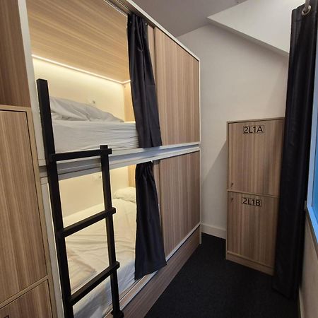 Hostel Siesta & Go Madrid Ngoại thất bức ảnh