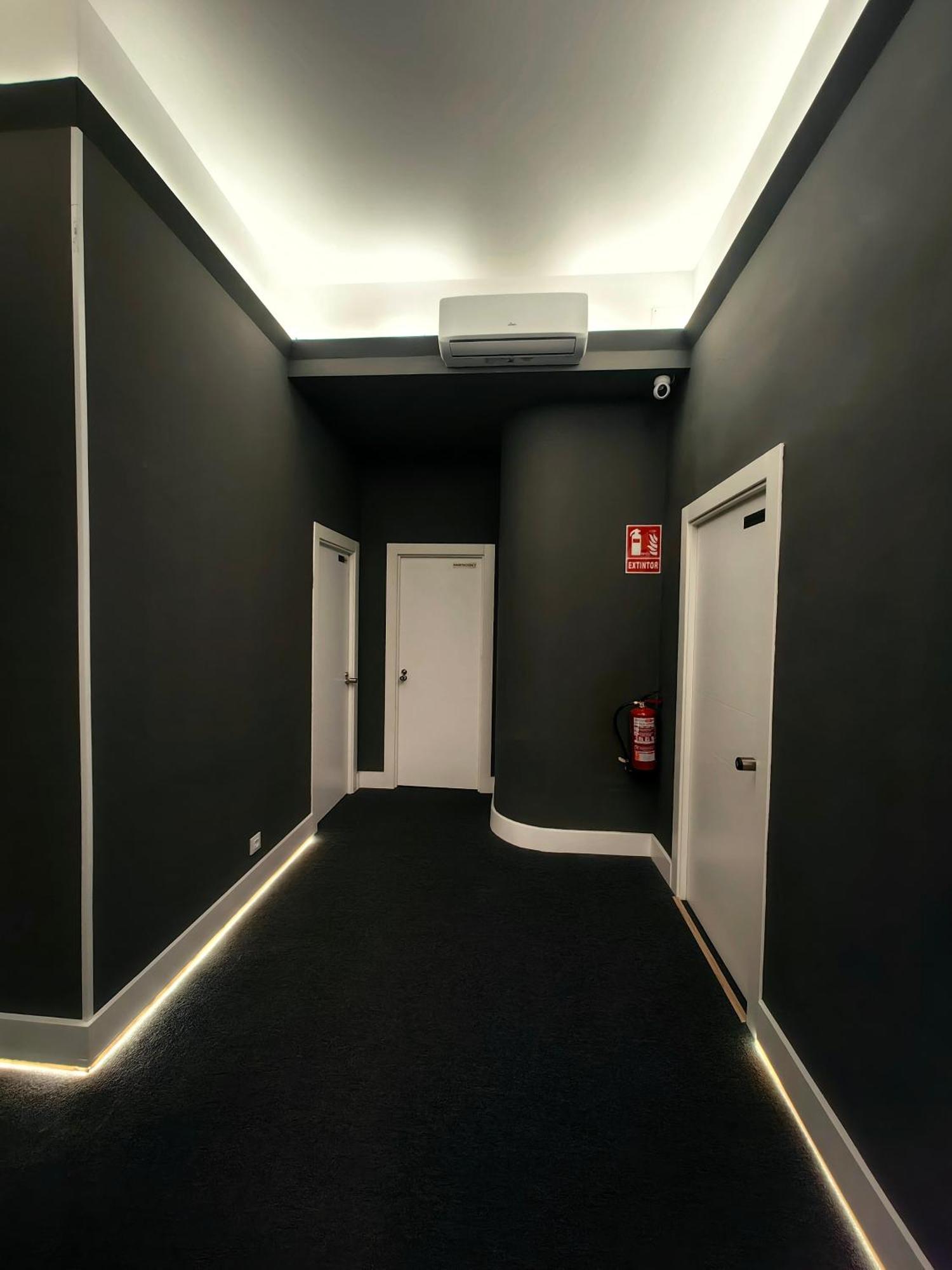 Hostel Siesta & Go Madrid Ngoại thất bức ảnh