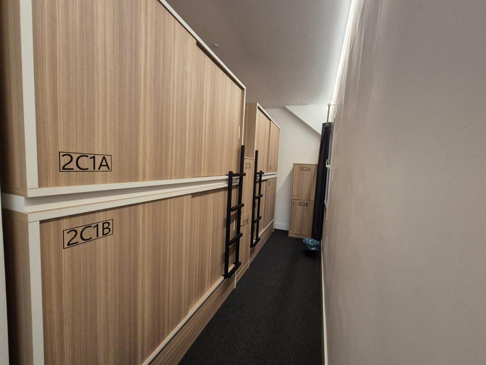 Hostel Siesta & Go Madrid Ngoại thất bức ảnh